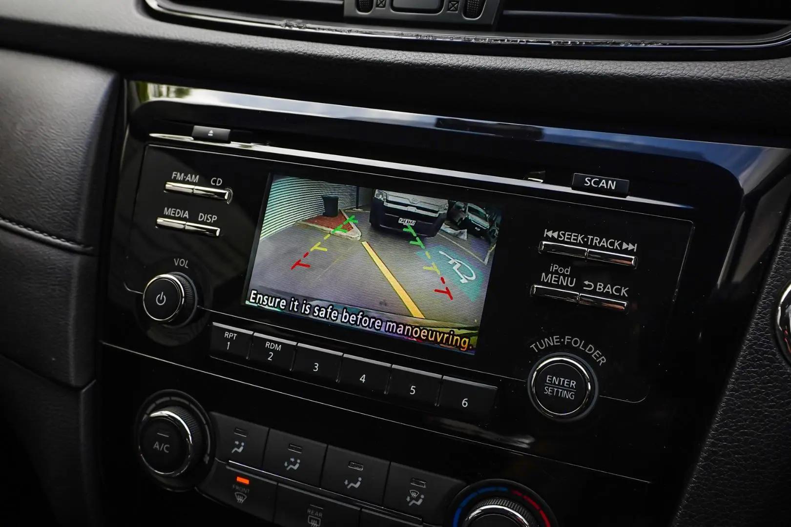 2019 Nissan X-TRAIL Gallery Image 23