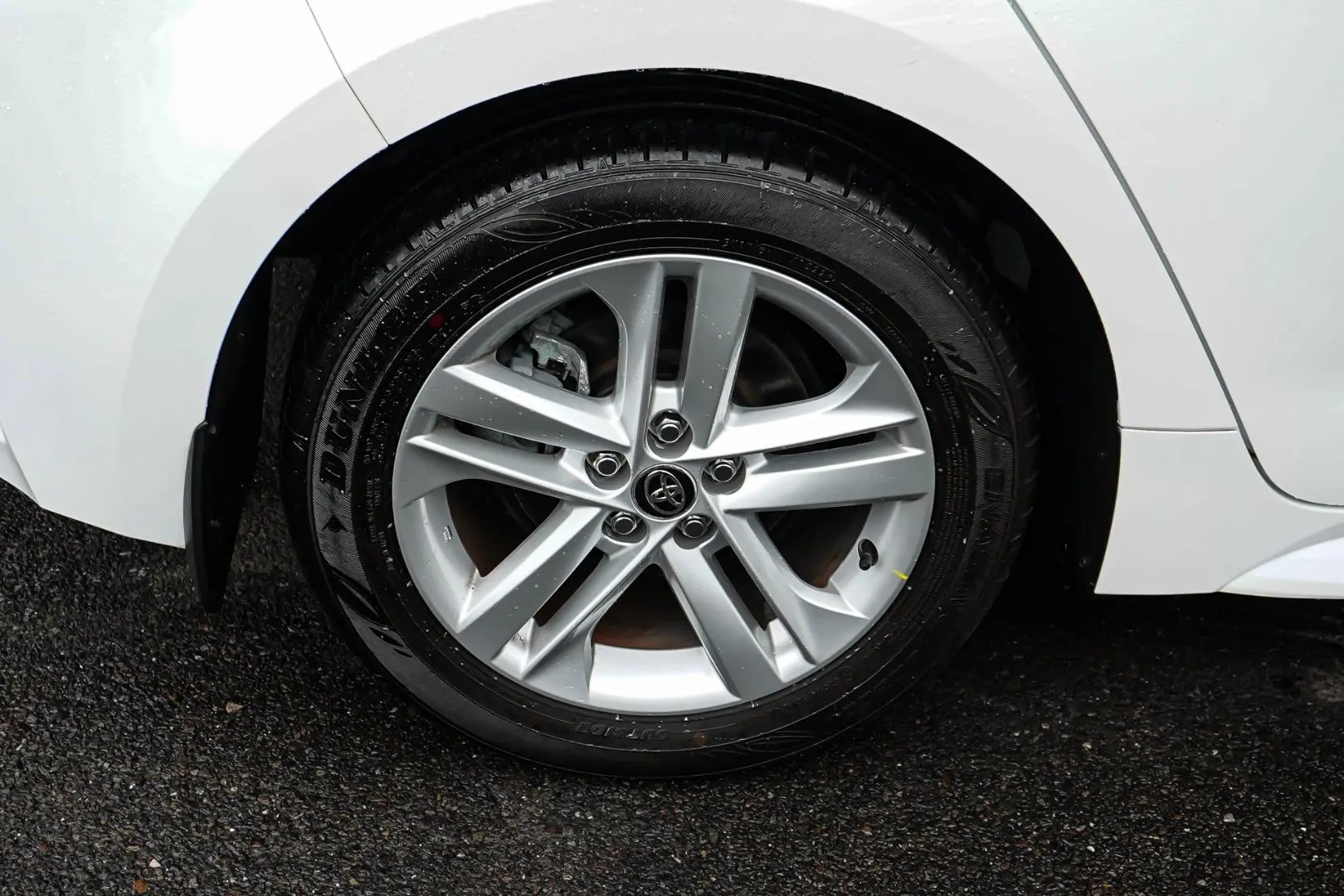 2022 Toyota Corolla Gallery Image 16