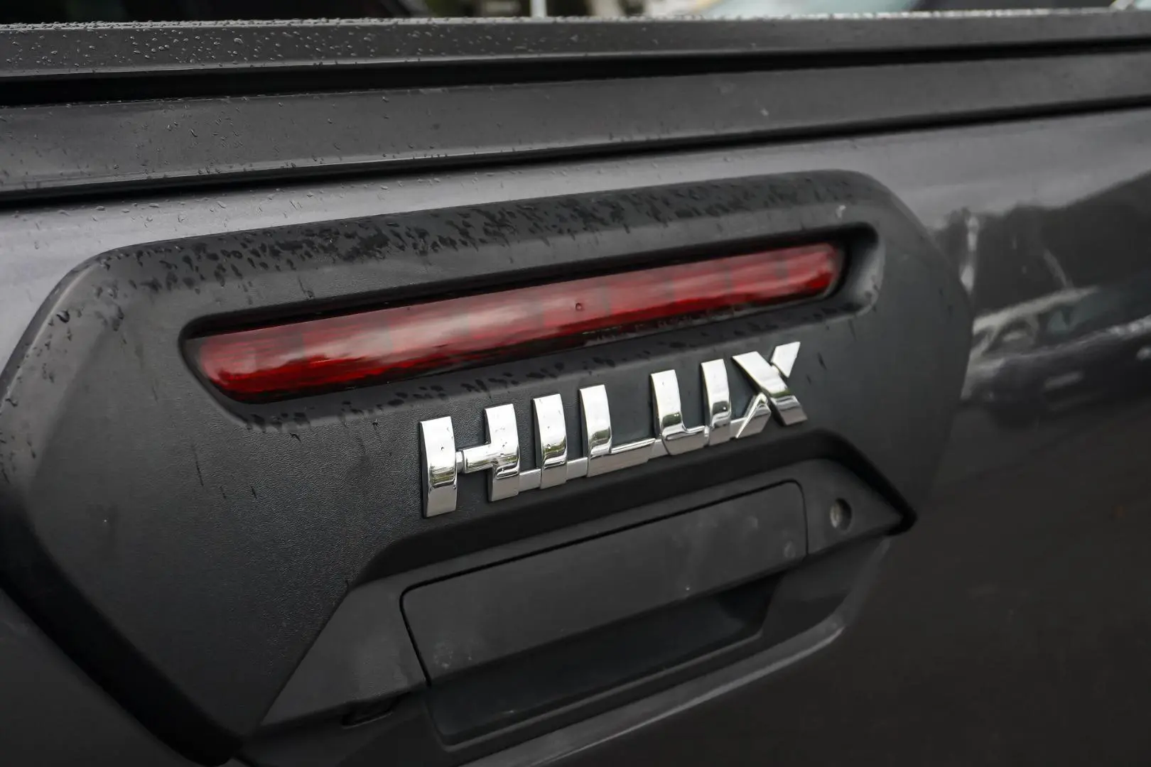 2022 Toyota Hilux Gallery Image 14