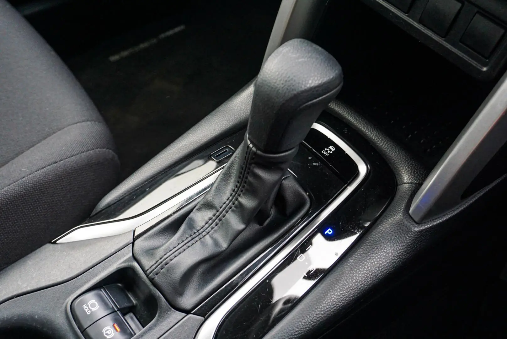 2023 Toyota Corolla Cross Gallery Image 18