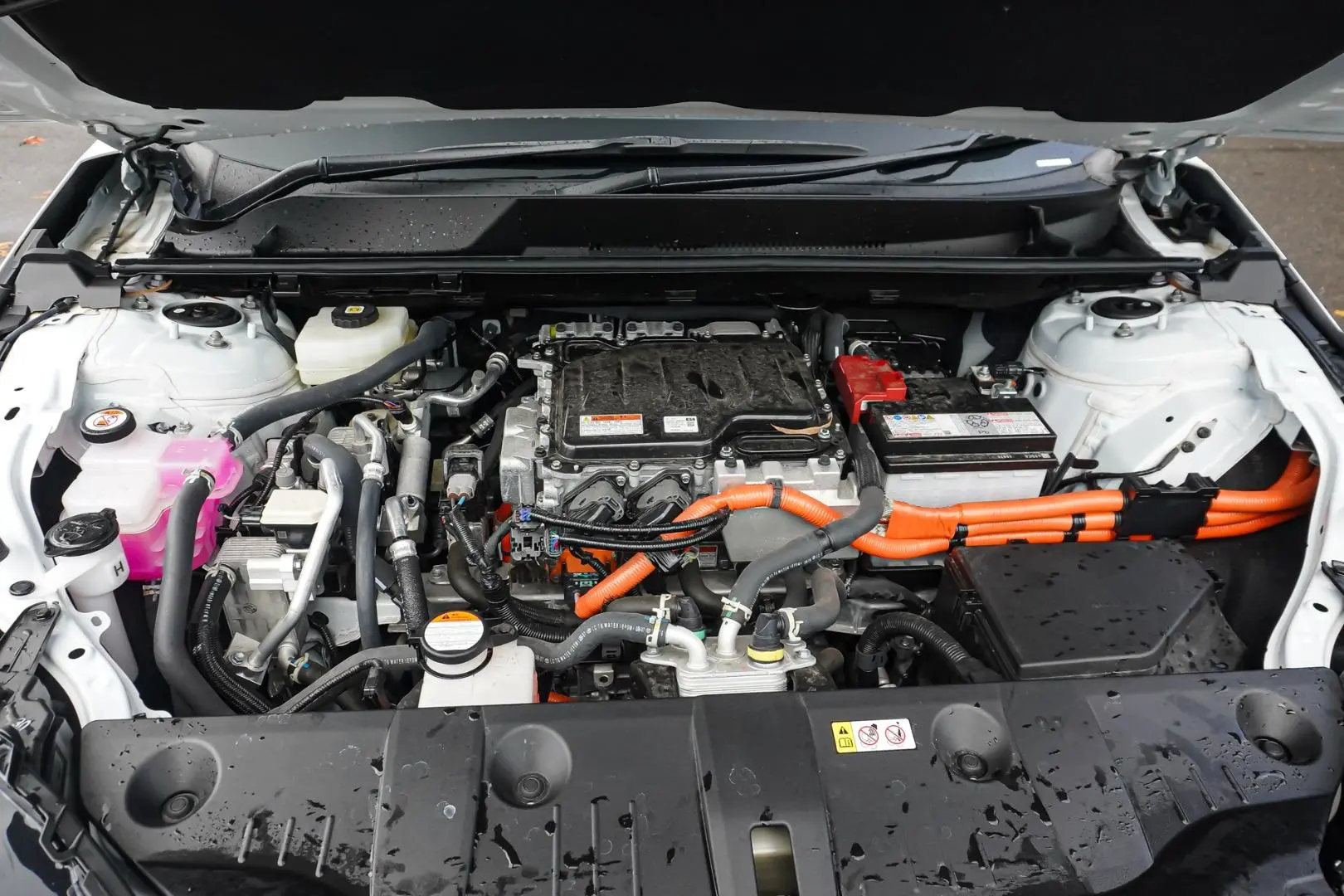 2024 Toyota bZ4X Gallery Image 25