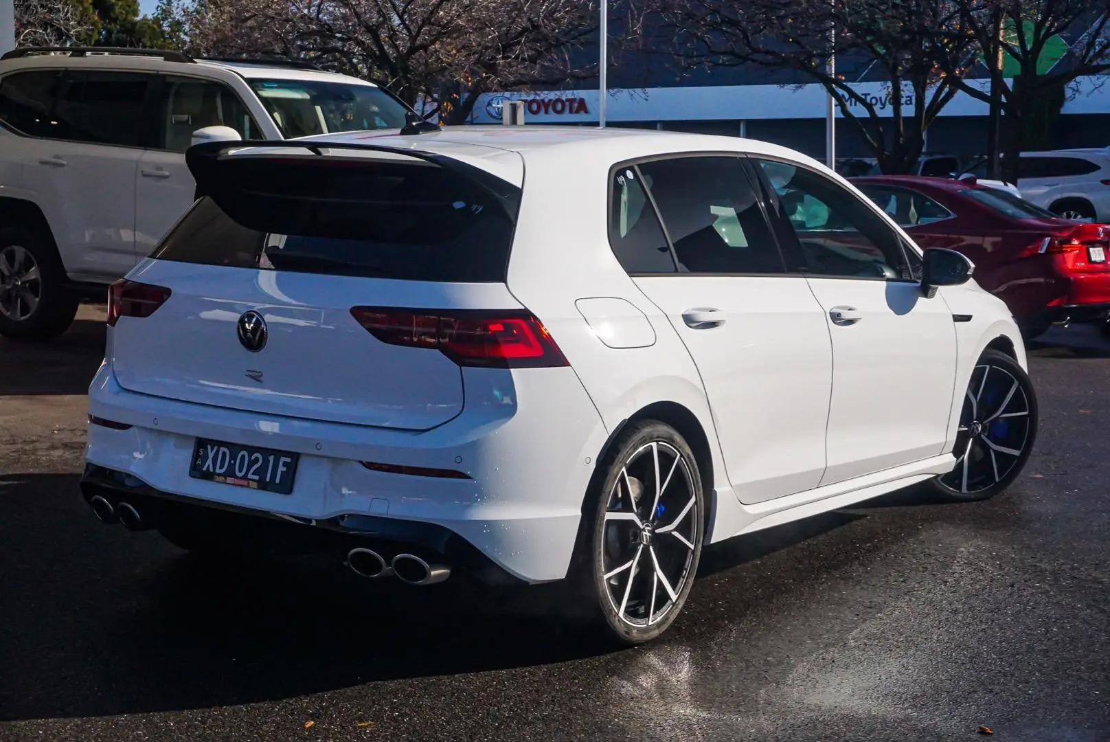 2023 Volkswagen Golf Gallery Image 3