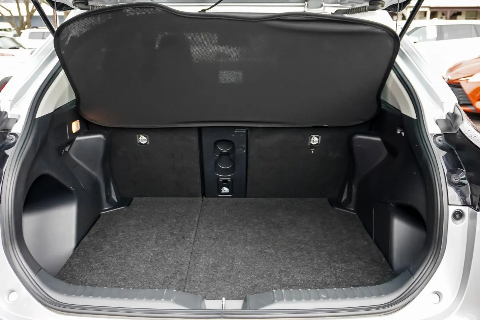 2025 Toyota Yaris Cross Gallery Image 10
