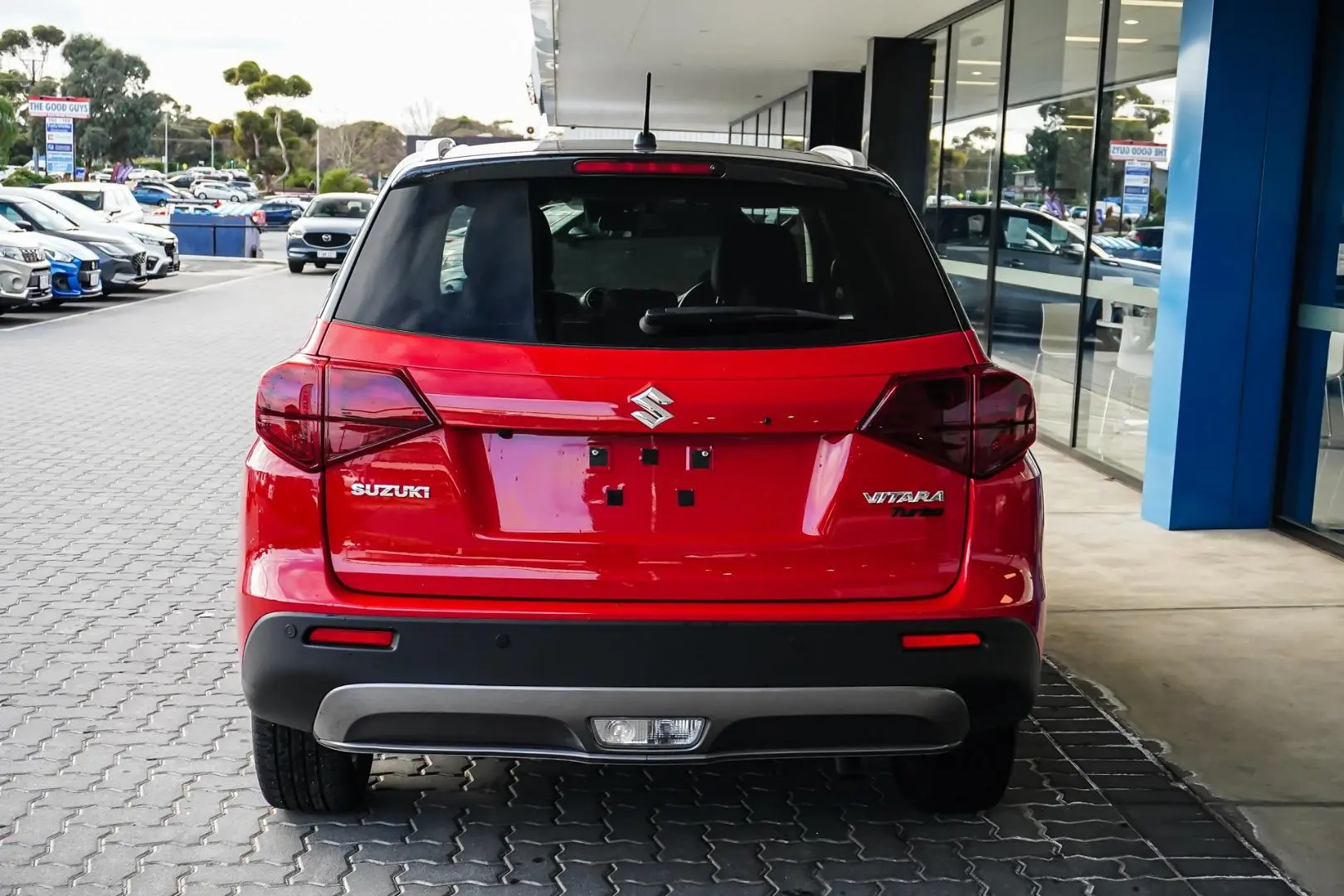 2023 Suzuki Vitara Gallery Image 6