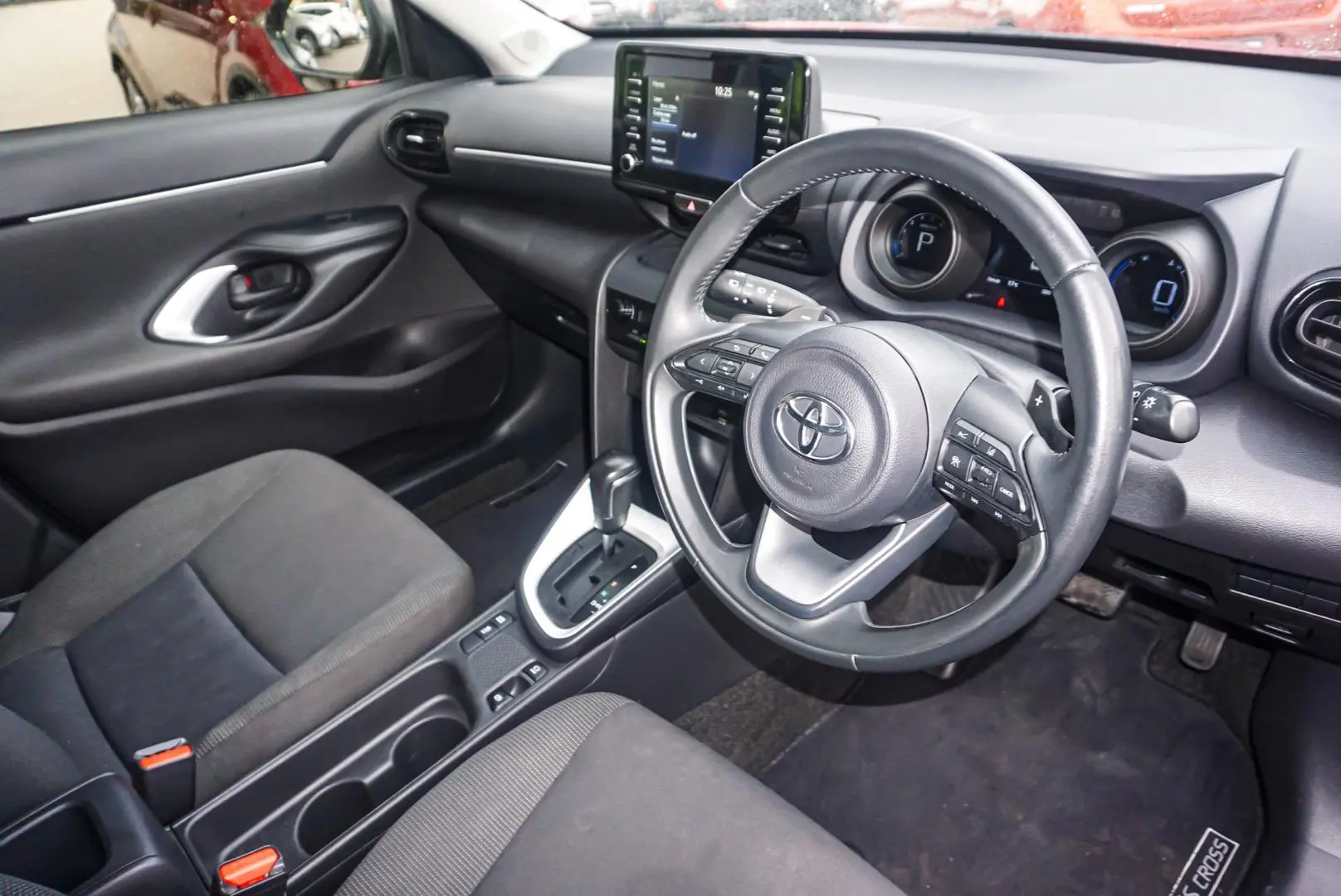 2021 Toyota Yaris Cross Image 6