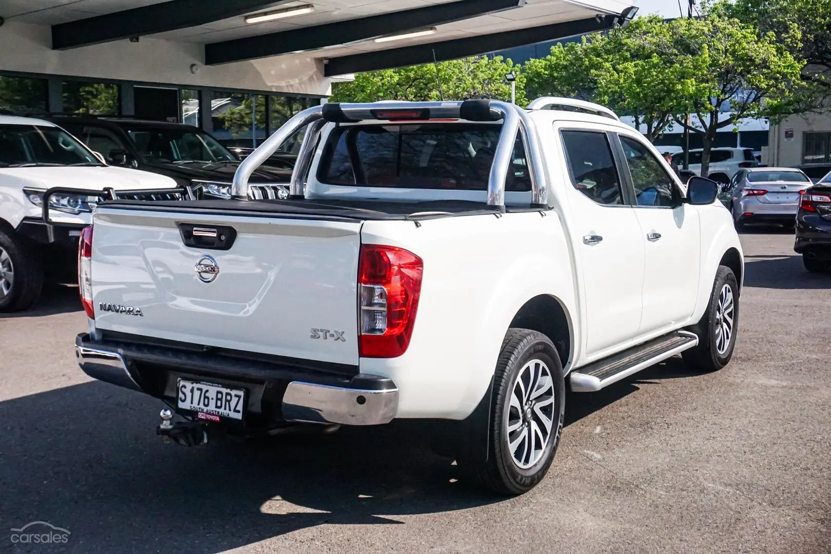 2017 Nissan Navara Image 3