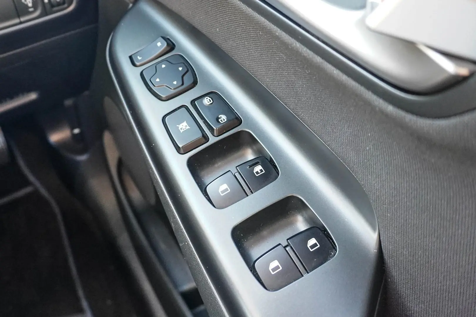 2019 Hyundai Kona Gallery Image 22