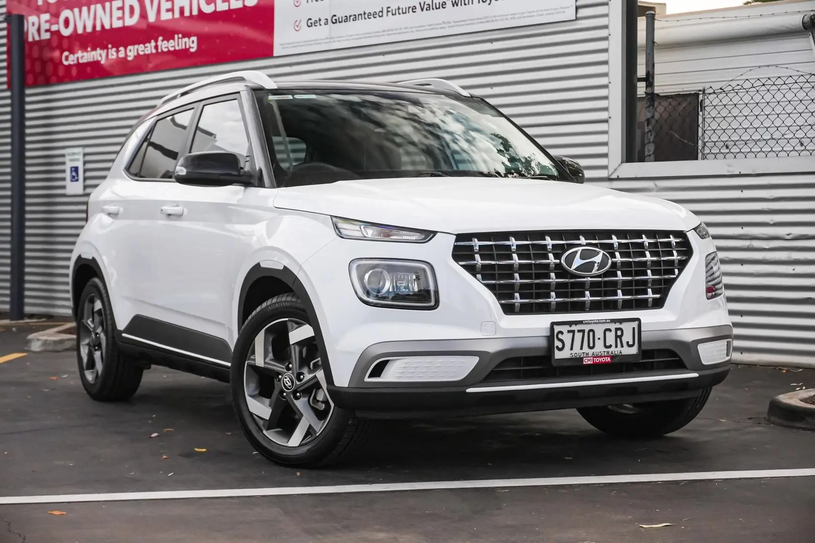 2022 Hyundai Venue Gallery Image 2