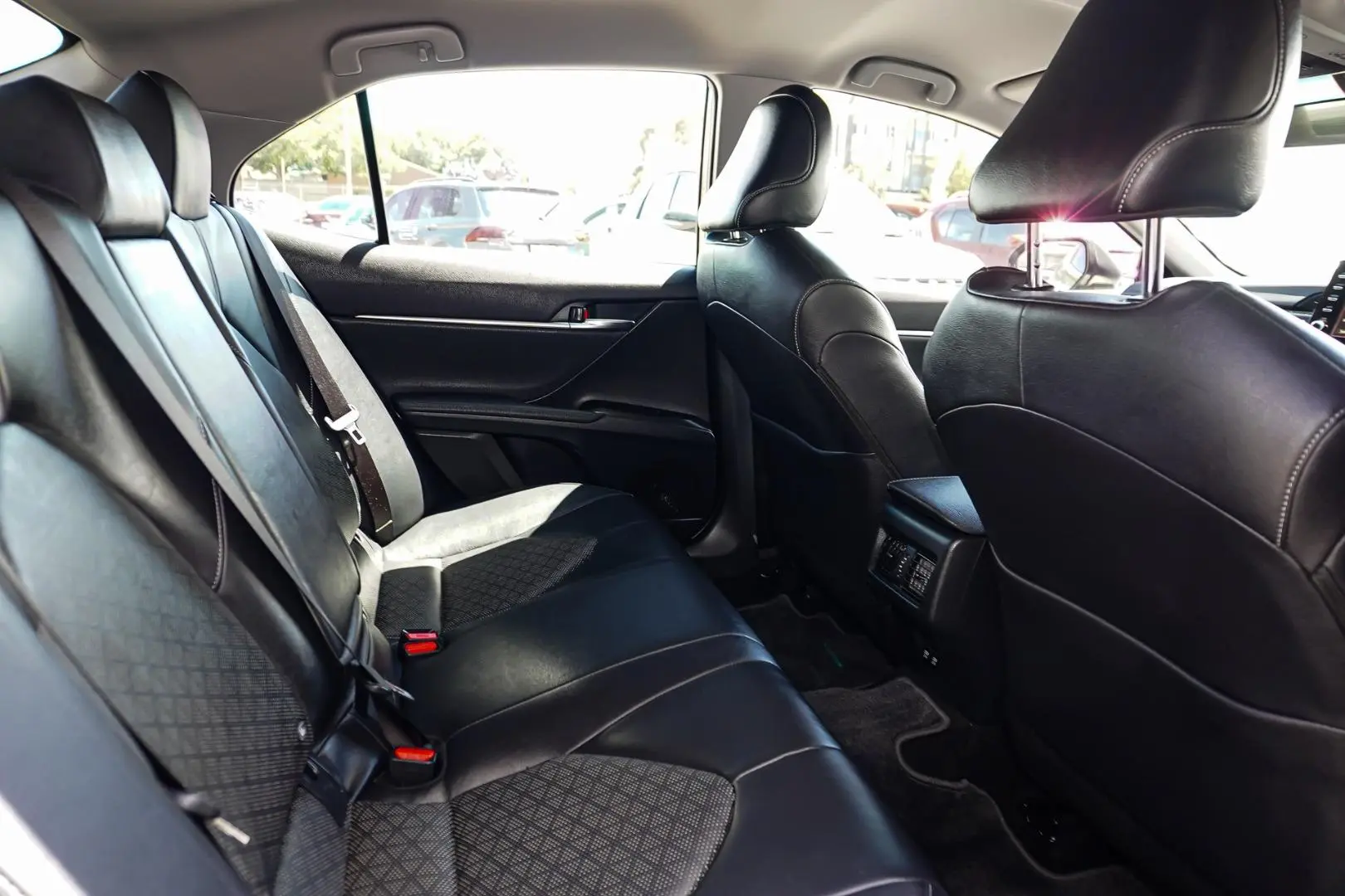 2021 Toyota Camry Gallery Image 8