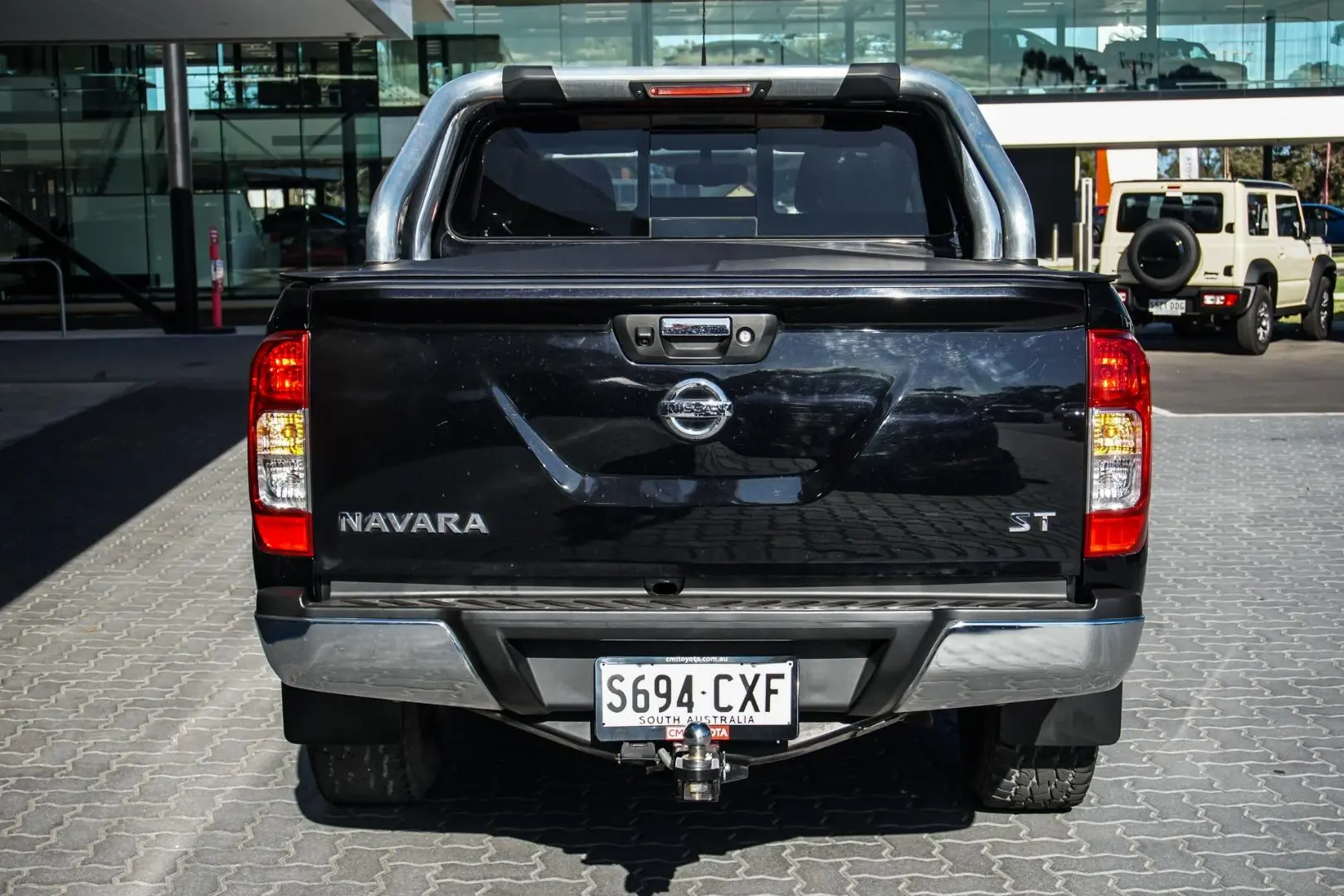 2017 Nissan Navara Gallery Image 5