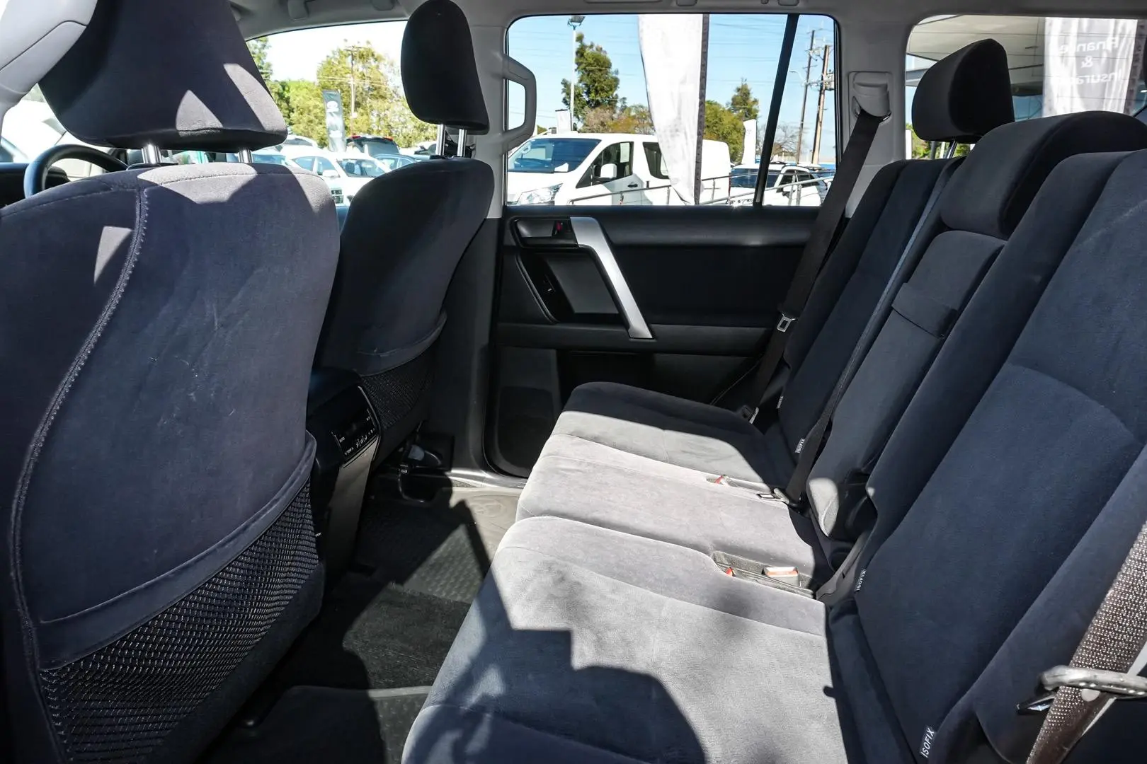 2018 Toyota Landcruiser Prado Gallery Image 8