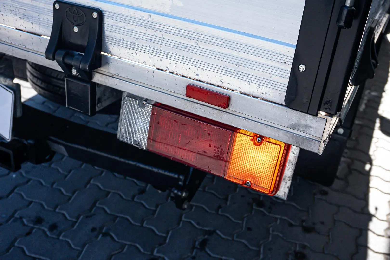 2021 Toyota Hilux Gallery Image 11