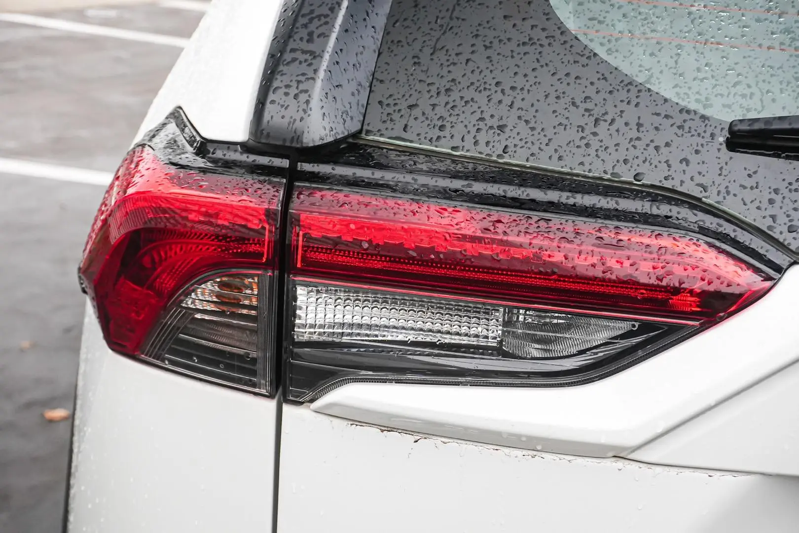 2024 Toyota RAV4 Gallery Image 14