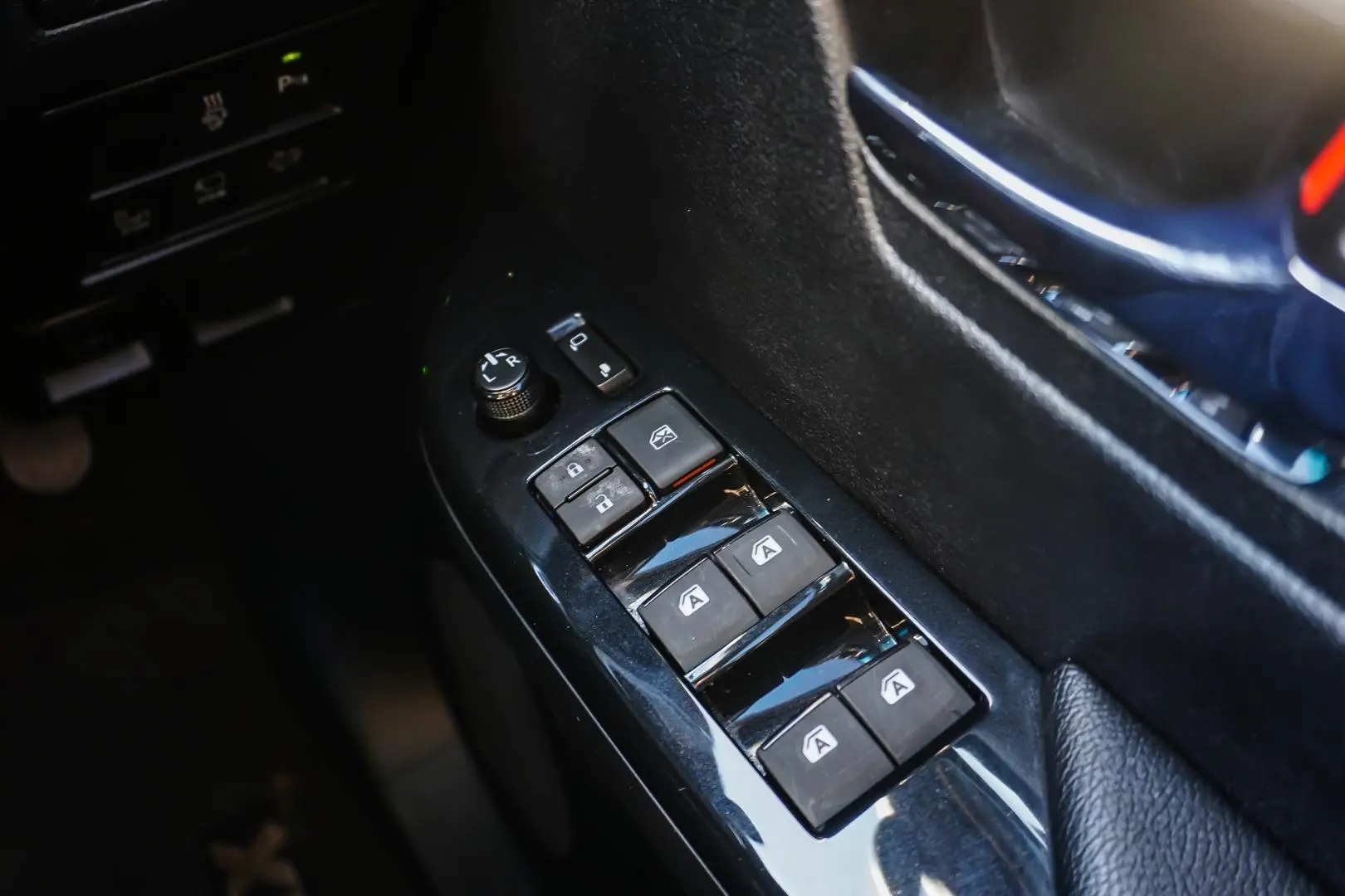 2023 Toyota Hilux Gallery Image 20
