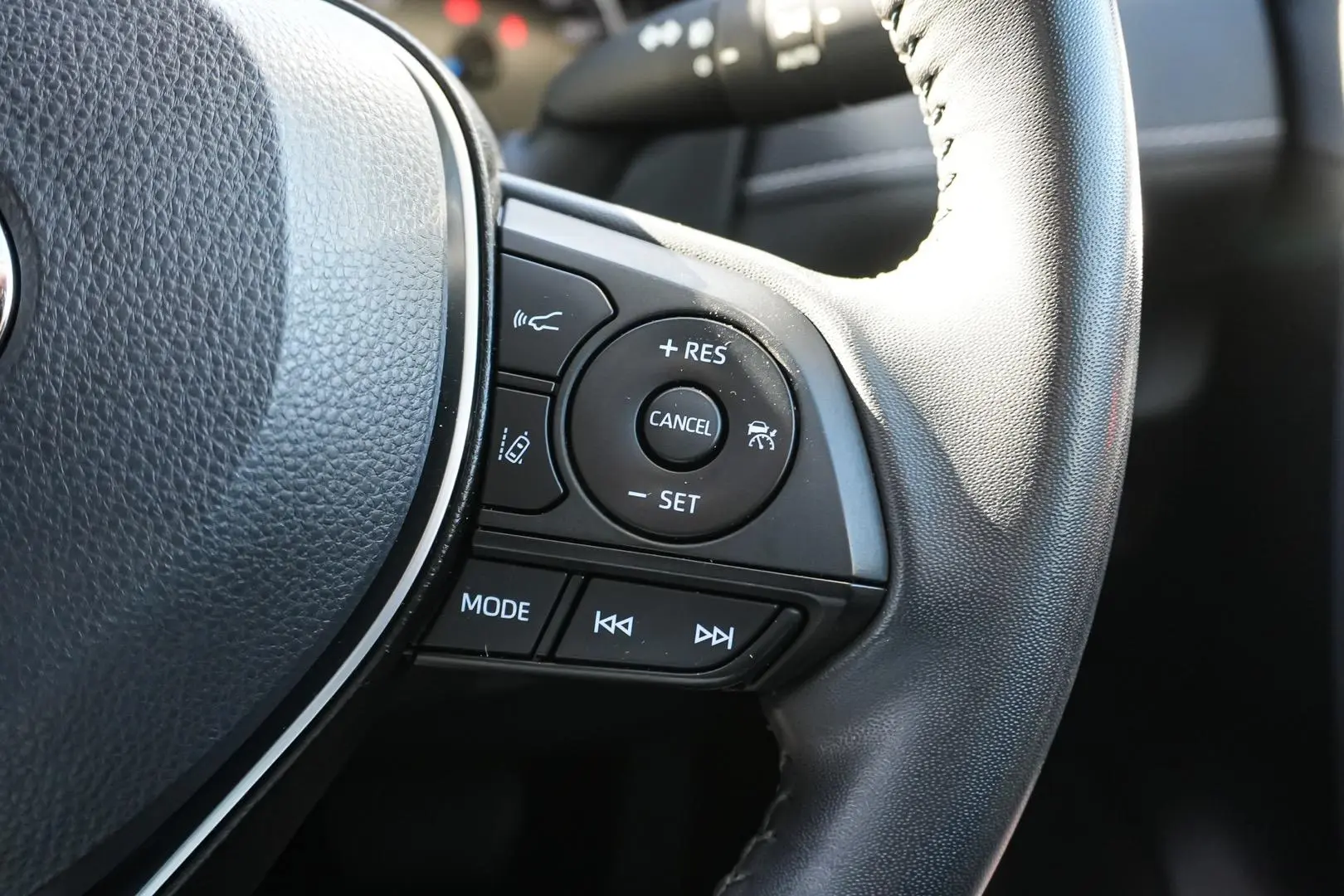 2022 Toyota RAV4 Gallery Image 21