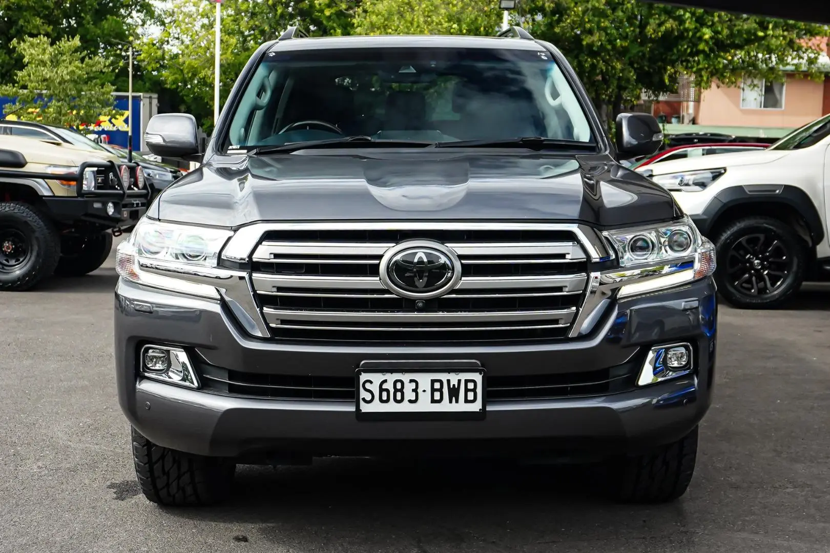 2018 Toyota Landcruiser Gallery Image 3