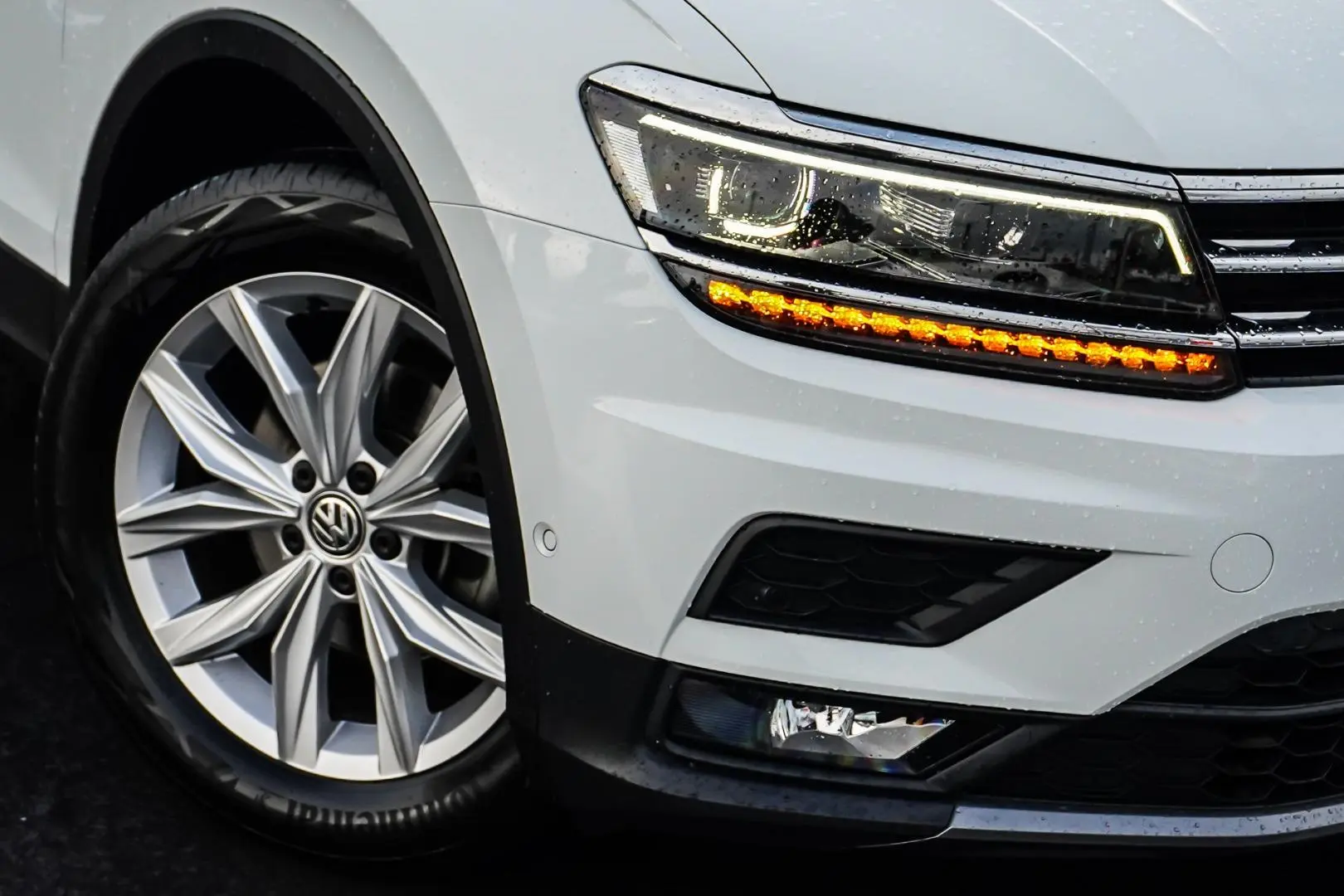 2019 Volkswagen Tiguan Gallery Image 11