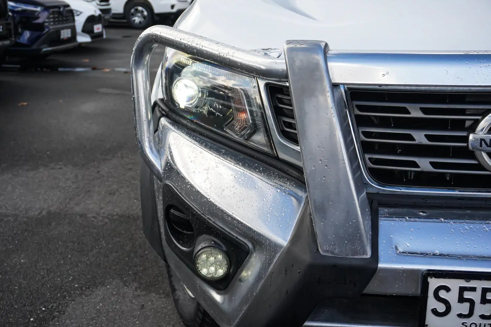 2020 Nissan Navara Gallery Image 13
