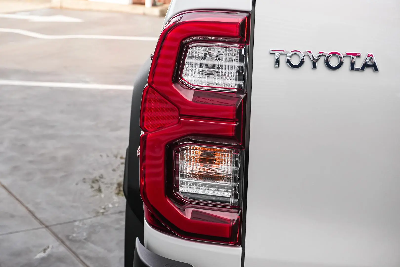 2024 Toyota Hilux Gallery Image 8