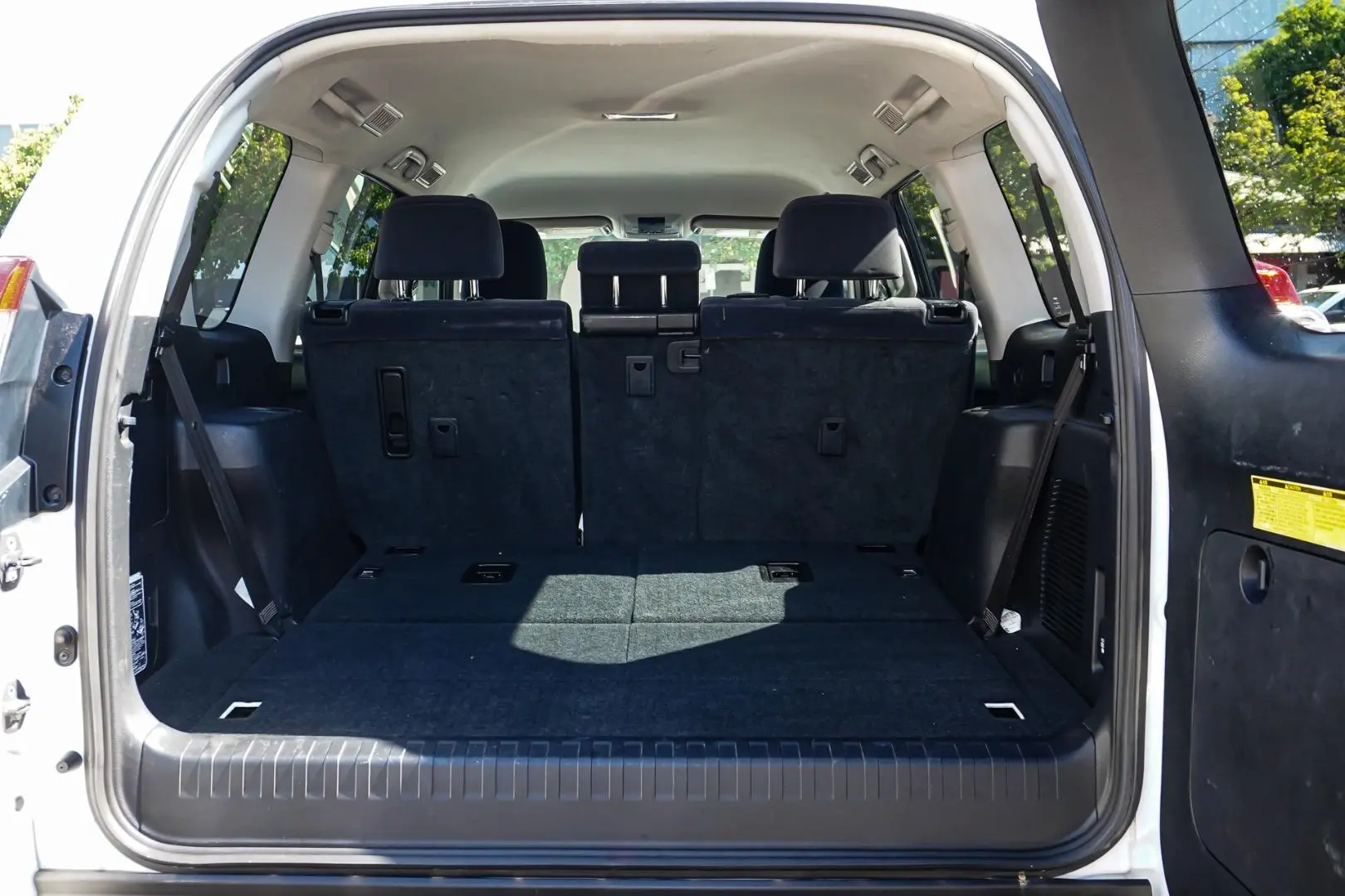 2013 Toyota Landcruiser Prado Gallery Image 10