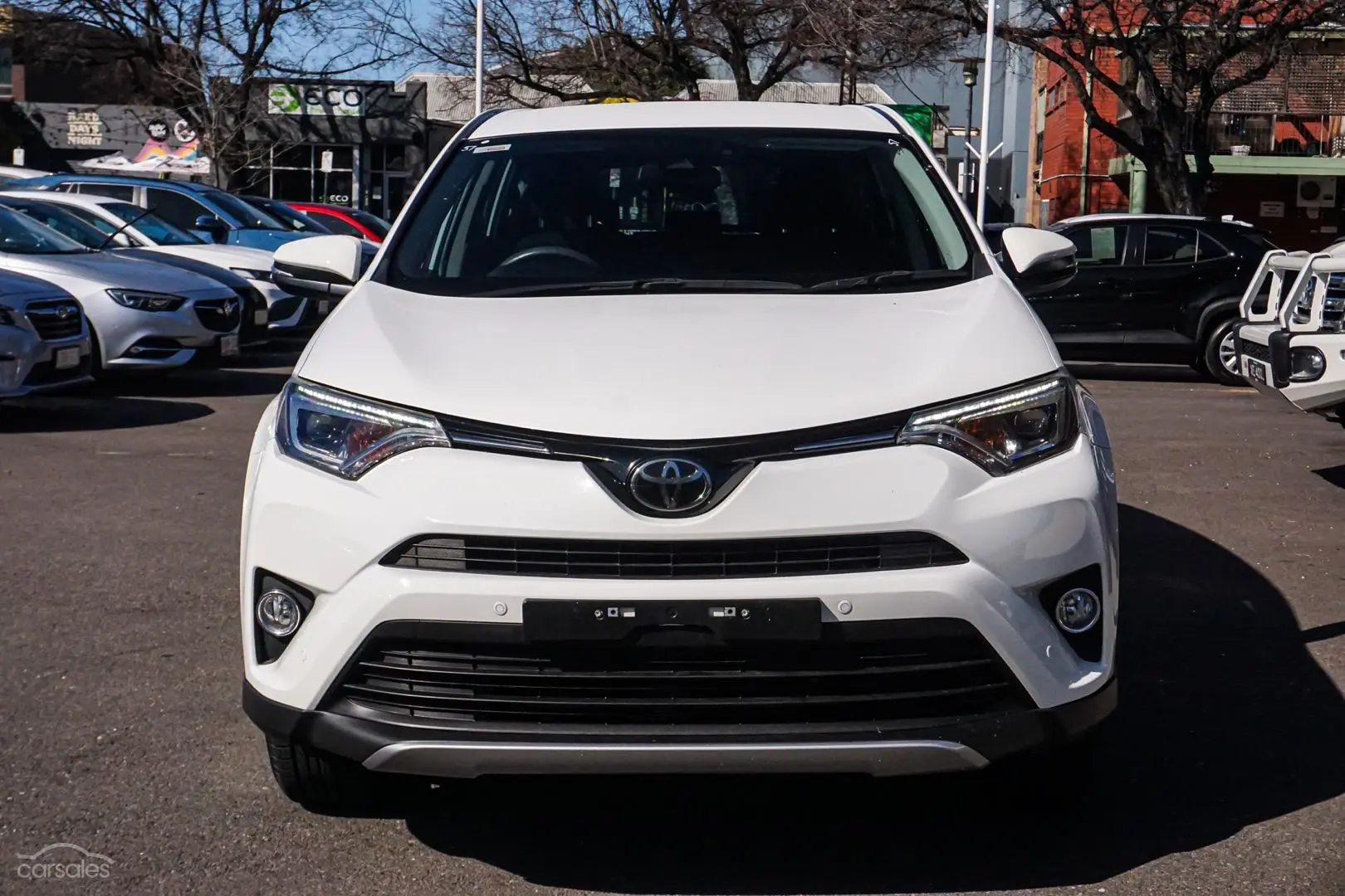 2018 Toyota RAV4 Image 4