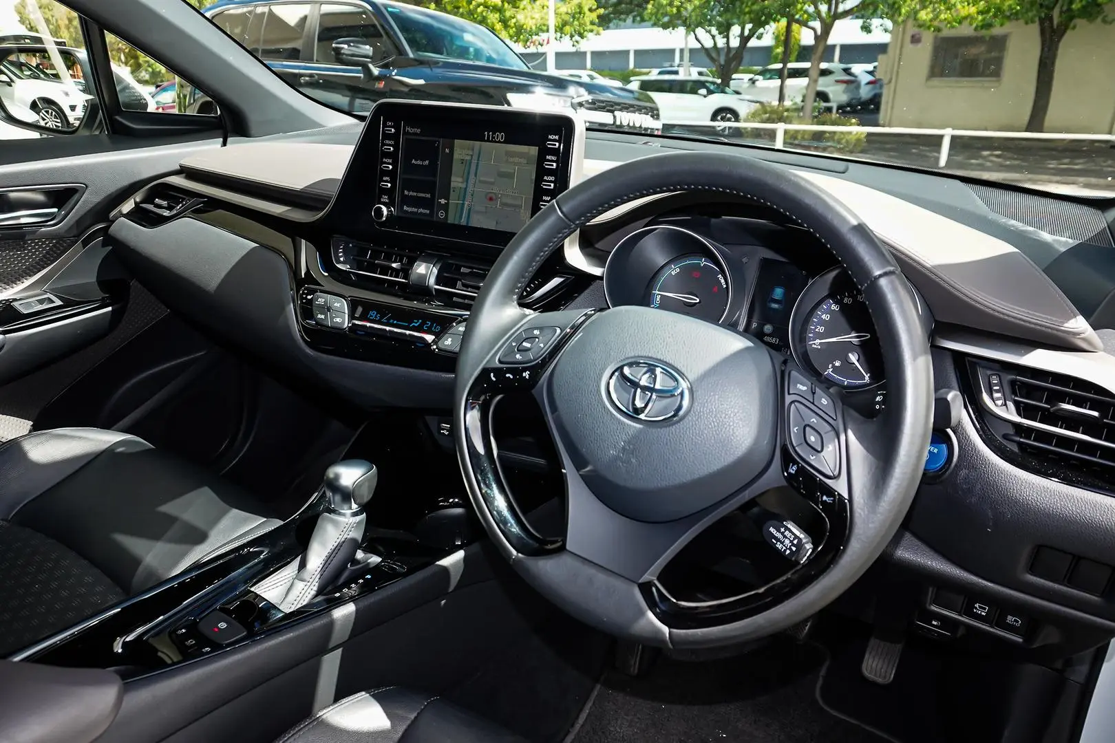 2023 Toyota C-HR Gallery Image 7