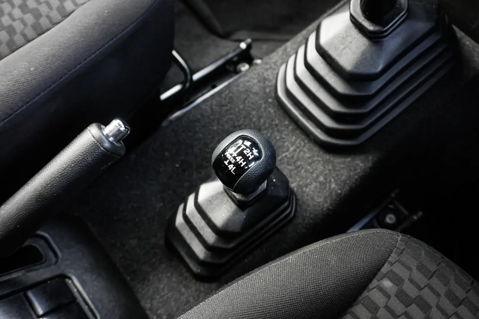 2022 Suzuki Jimny Gallery Image 17