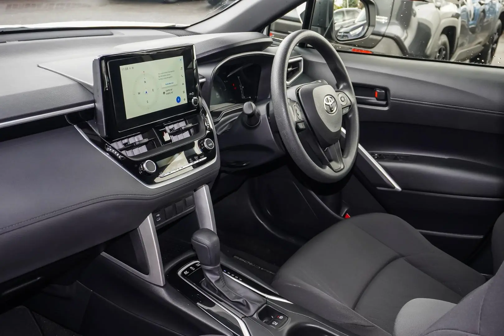 2025 Toyota Corolla Cross Gallery Image 10