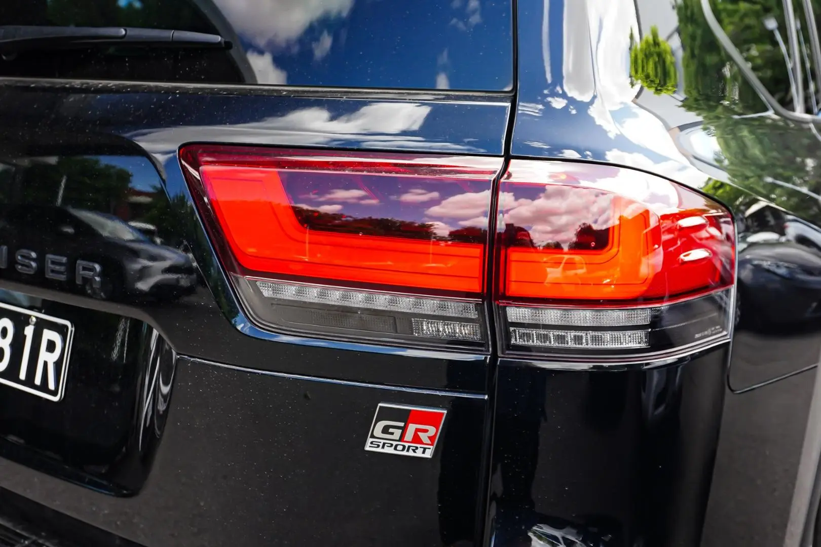 2024 Toyota Landcruiser Gallery Image 17