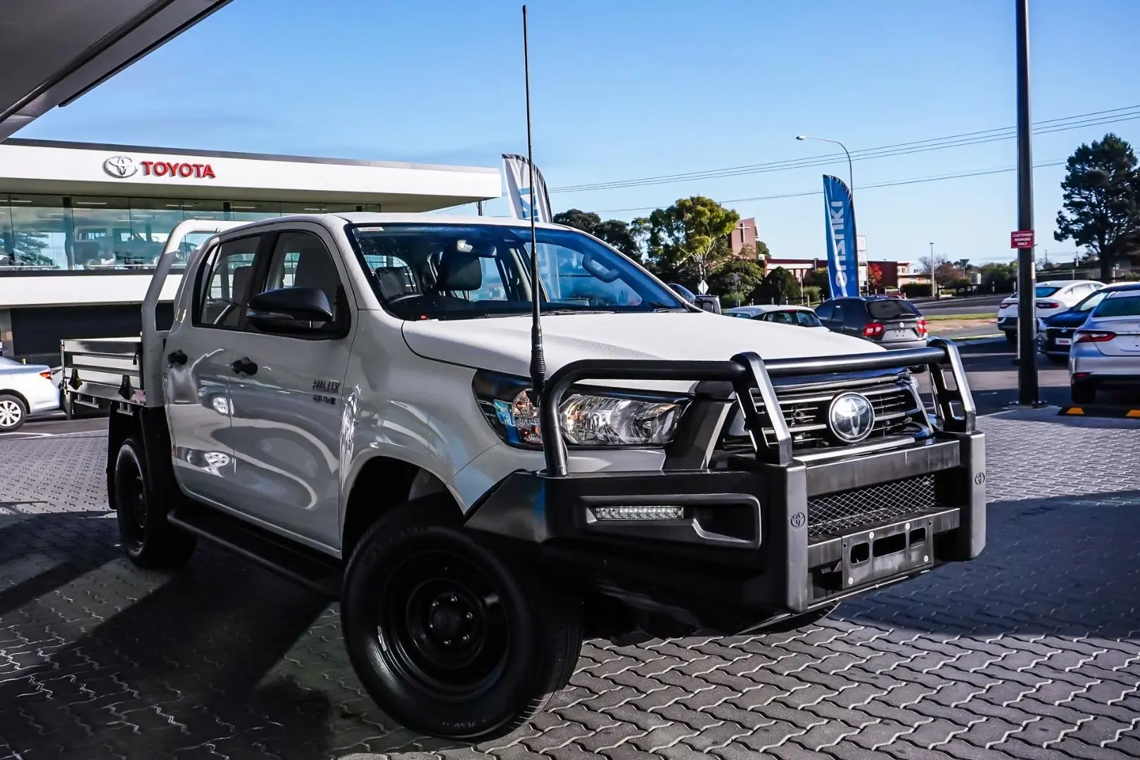 2021 Toyota Hilux Gallery Image 1