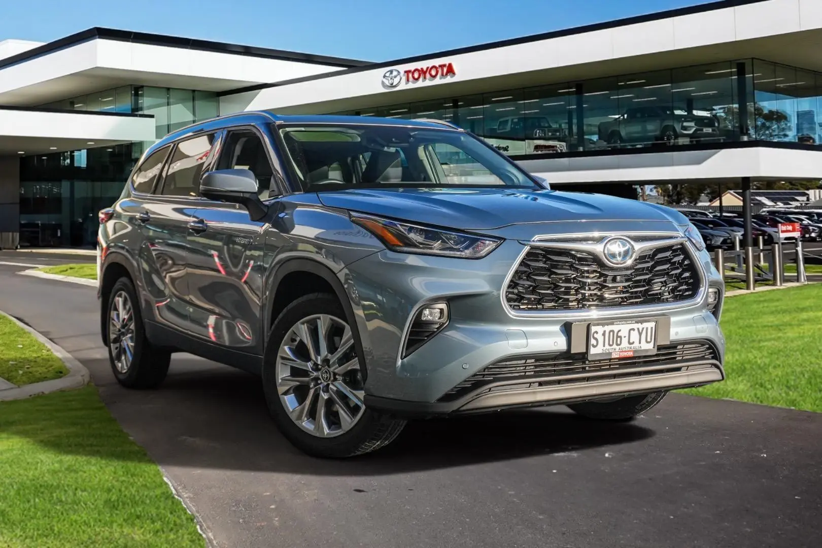 2023 Toyota Kluger Image