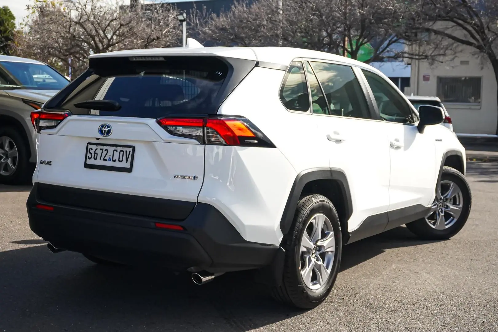 2022 Toyota RAV4 Gallery Image 3