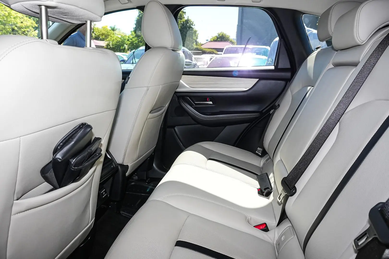 2023 Mazda CX-60 Gallery Image 13