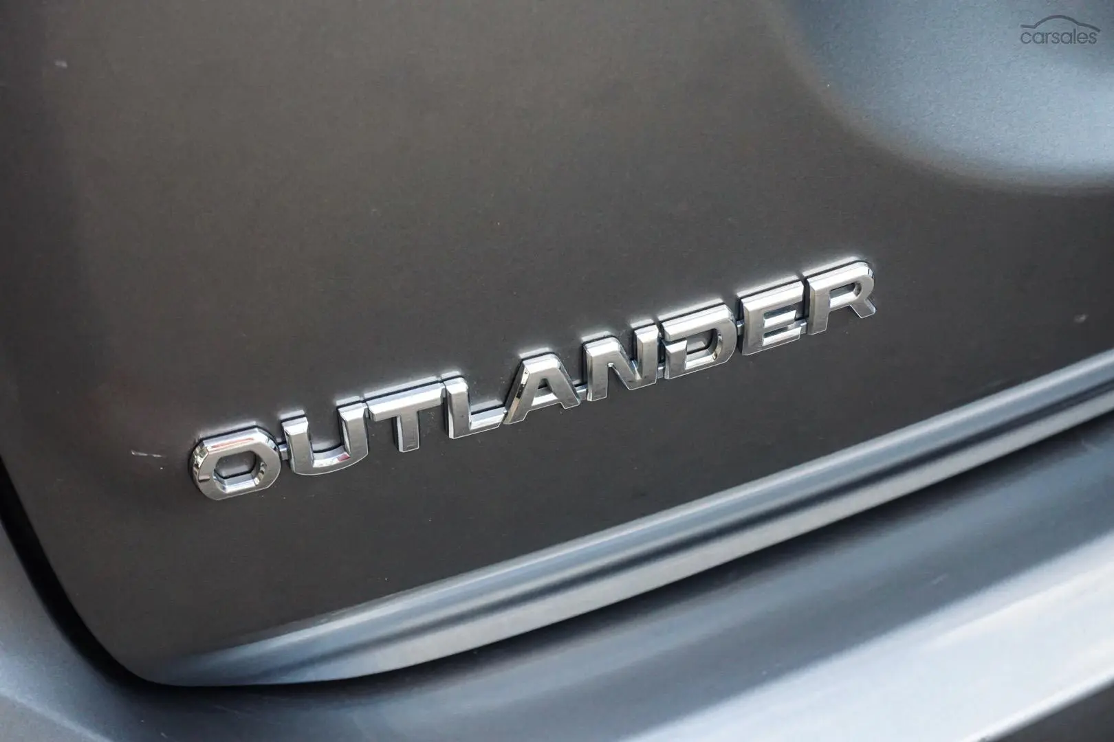 2021 Mitsubishi Outlander Image 15