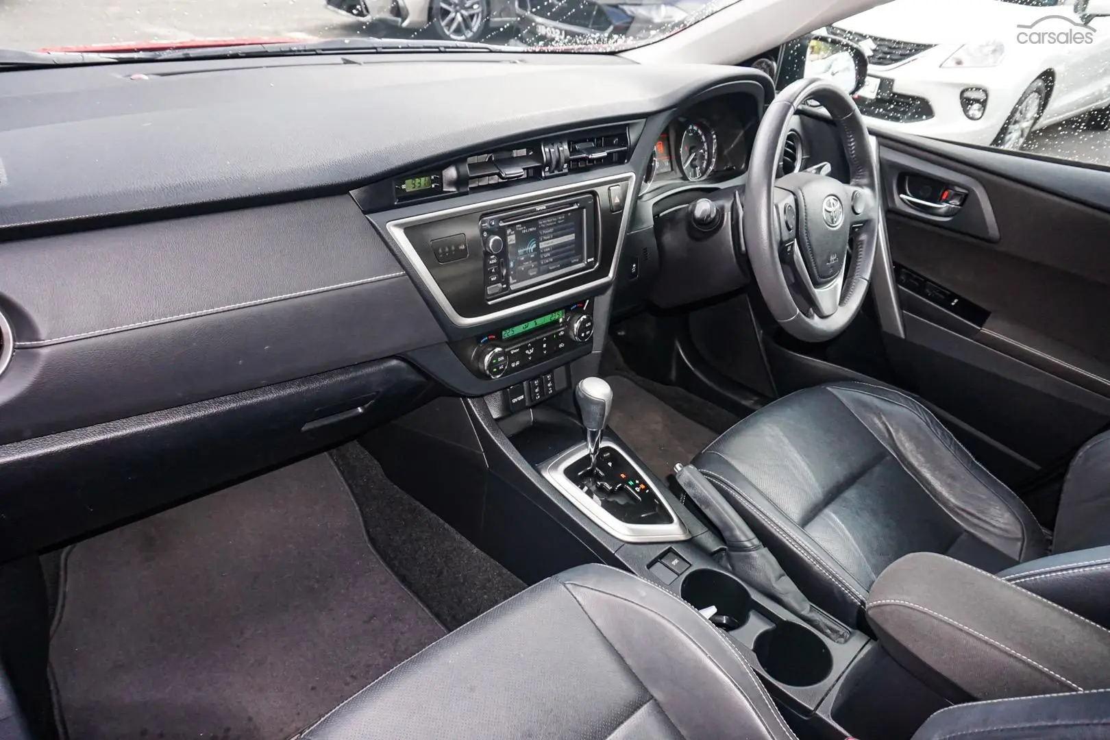 2013 Toyota Corolla Image 10