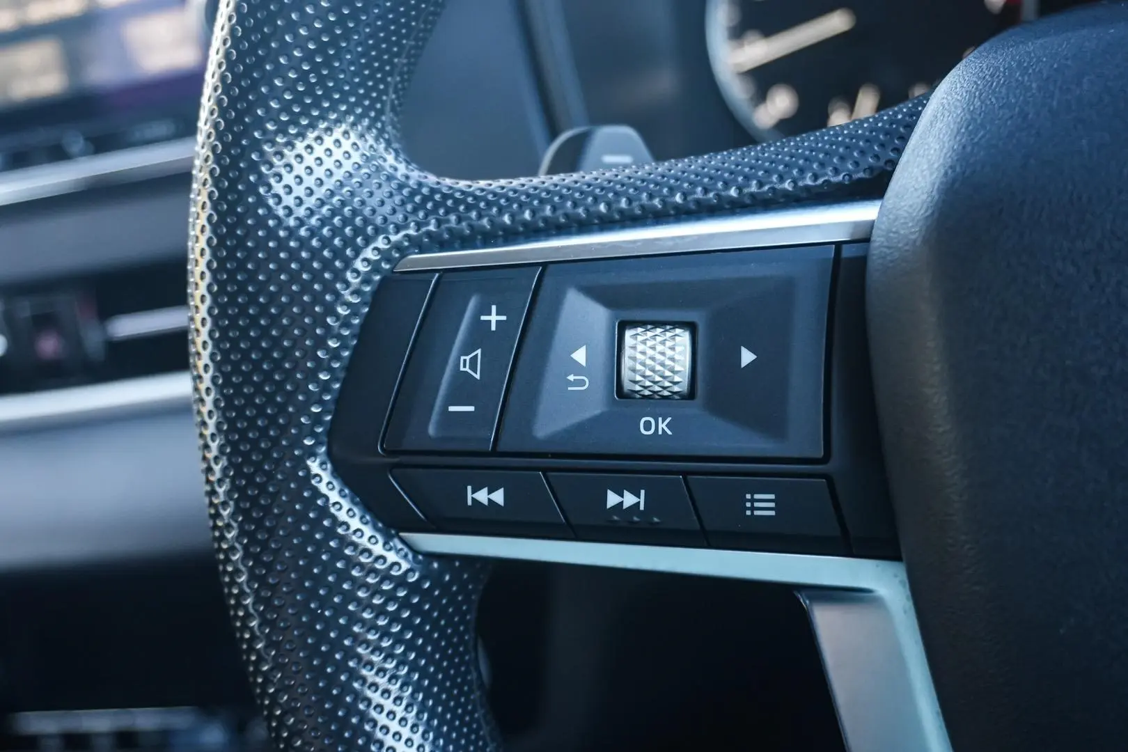 2023 Mitsubishi Outlander Gallery Image 21