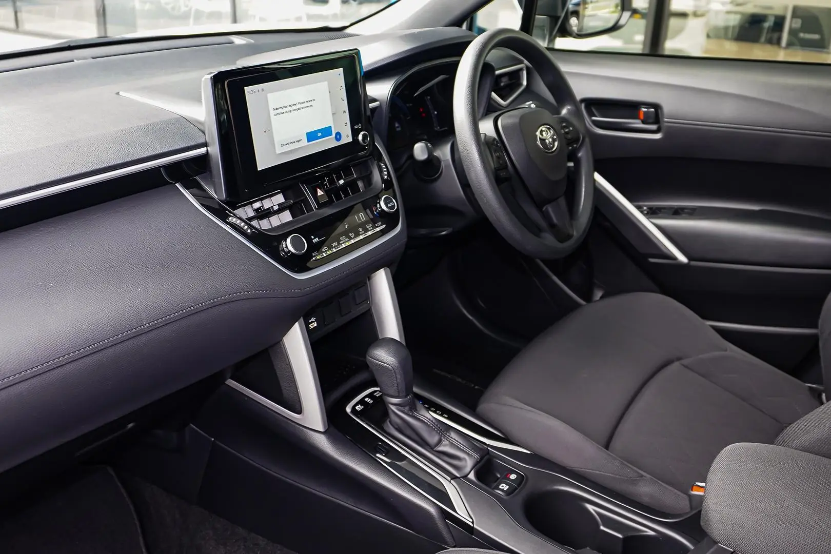 2023 Toyota Corolla Cross Gallery Image 11