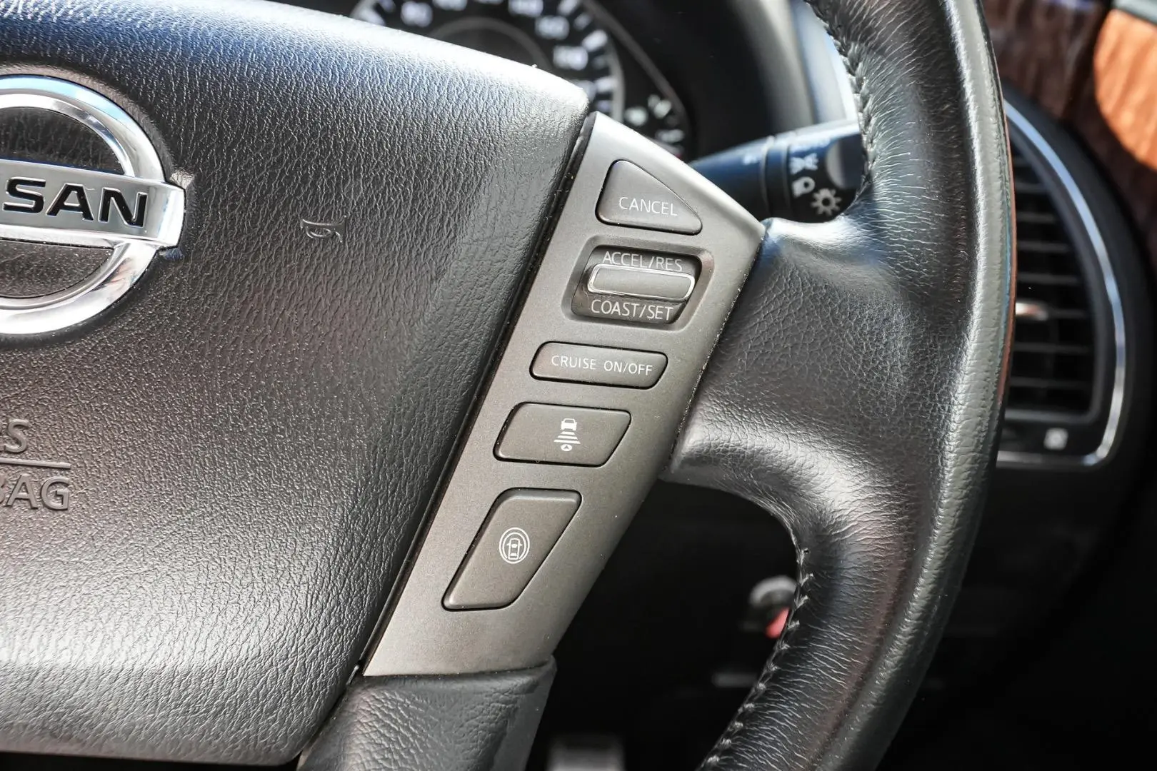 2021 Nissan Patrol Gallery Image 20