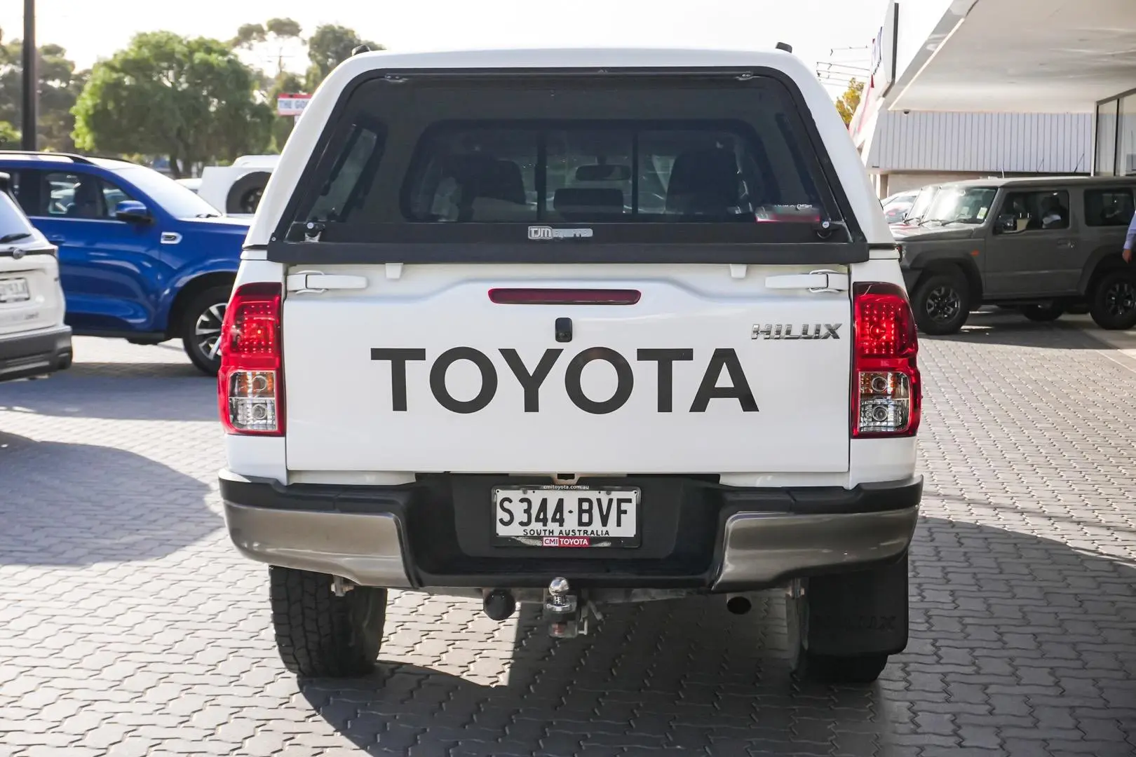 2018 Toyota Hilux Gallery Image 6