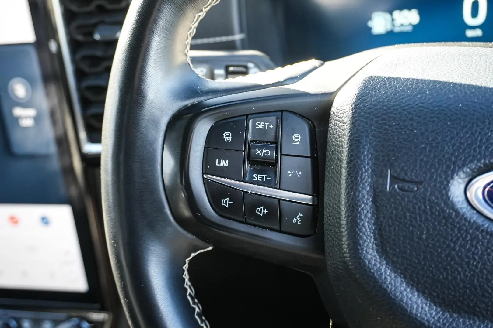 2024 Ford Everest Gallery Image 20