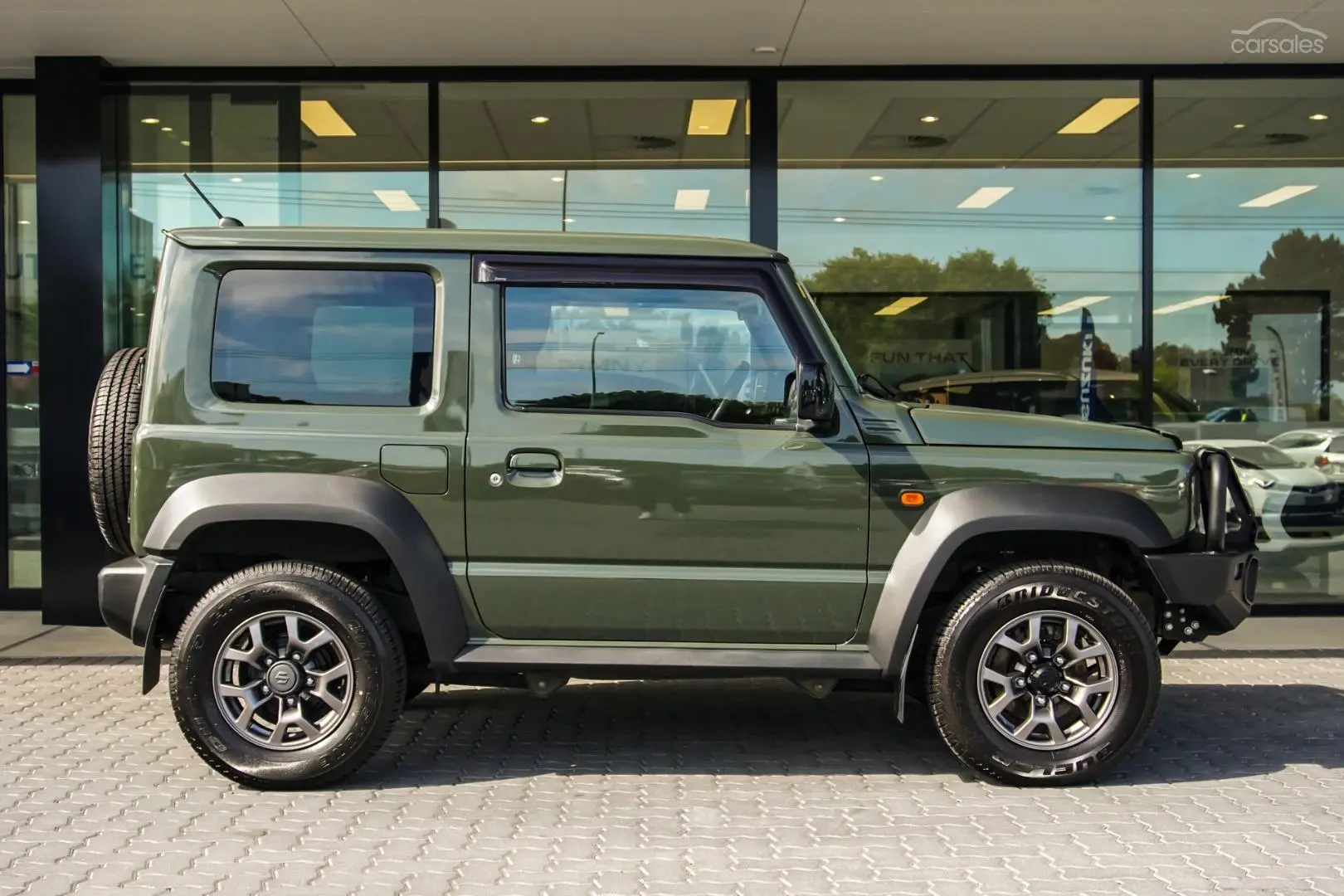 2022 Suzuki Jimny Image 3