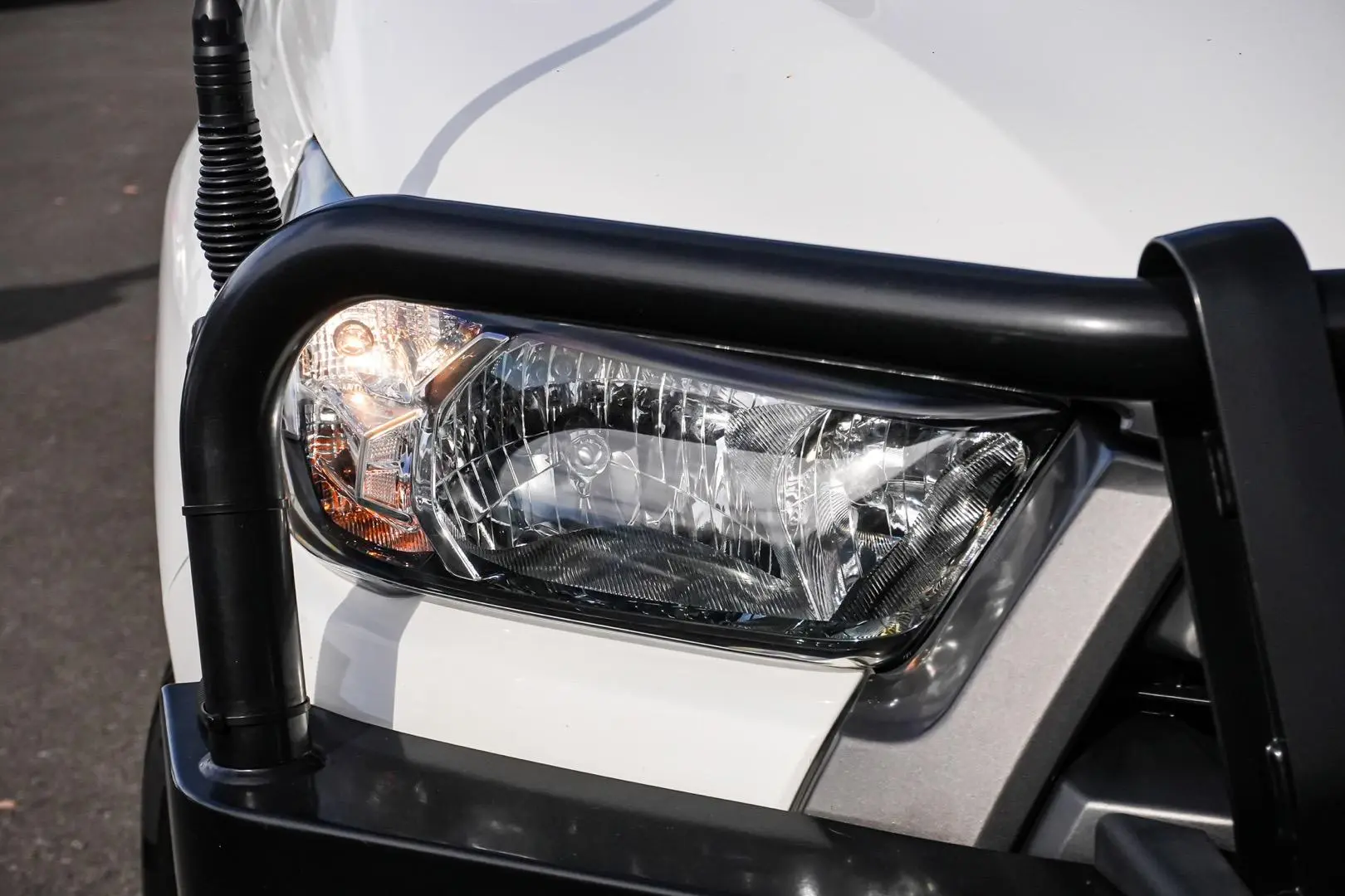 2021 Toyota Hilux Gallery Image 11
