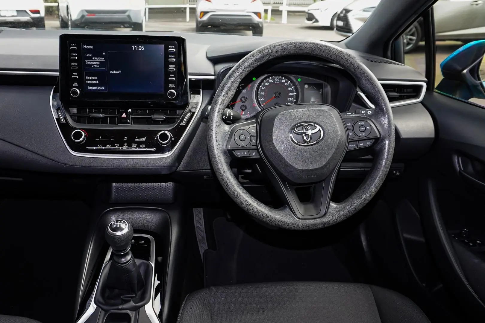 2018 Toyota Corolla Gallery Image 9