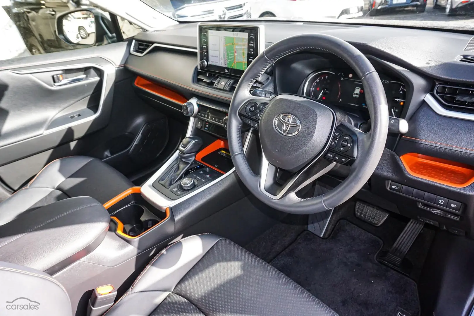 2020 Toyota RAV4 Image 7