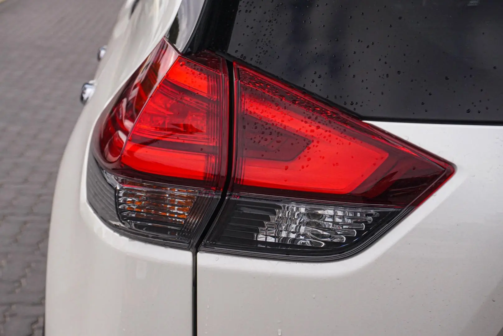 2021 Nissan X-TRAIL Gallery Image 14
