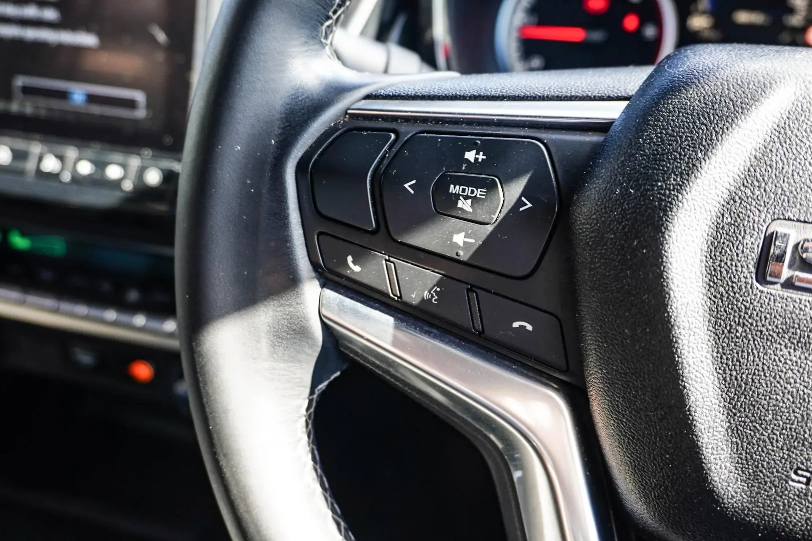 2021 Isuzu D-MAX Gallery Image 21