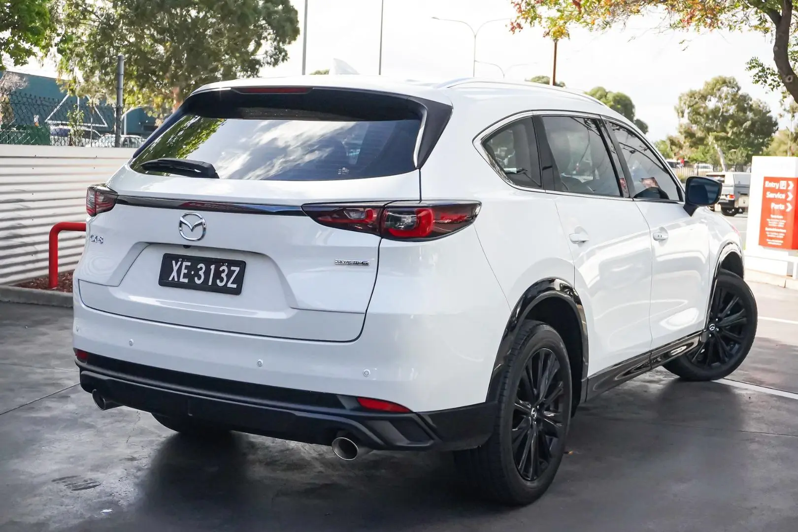 2023 Mazda CX-8 Gallery Image 3