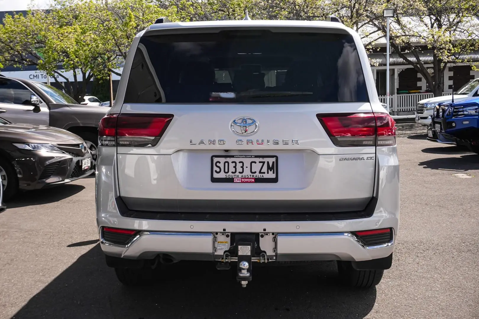 2023 Toyota Landcruiser Gallery Image 6