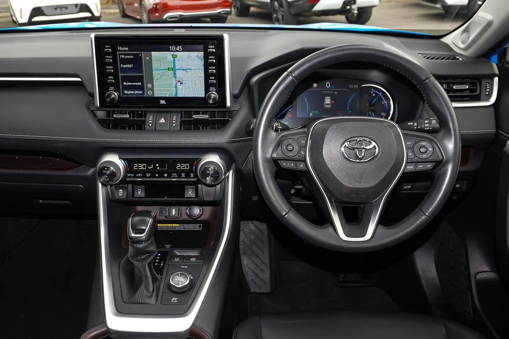 2020 Toyota RAV4 Gallery Image 8