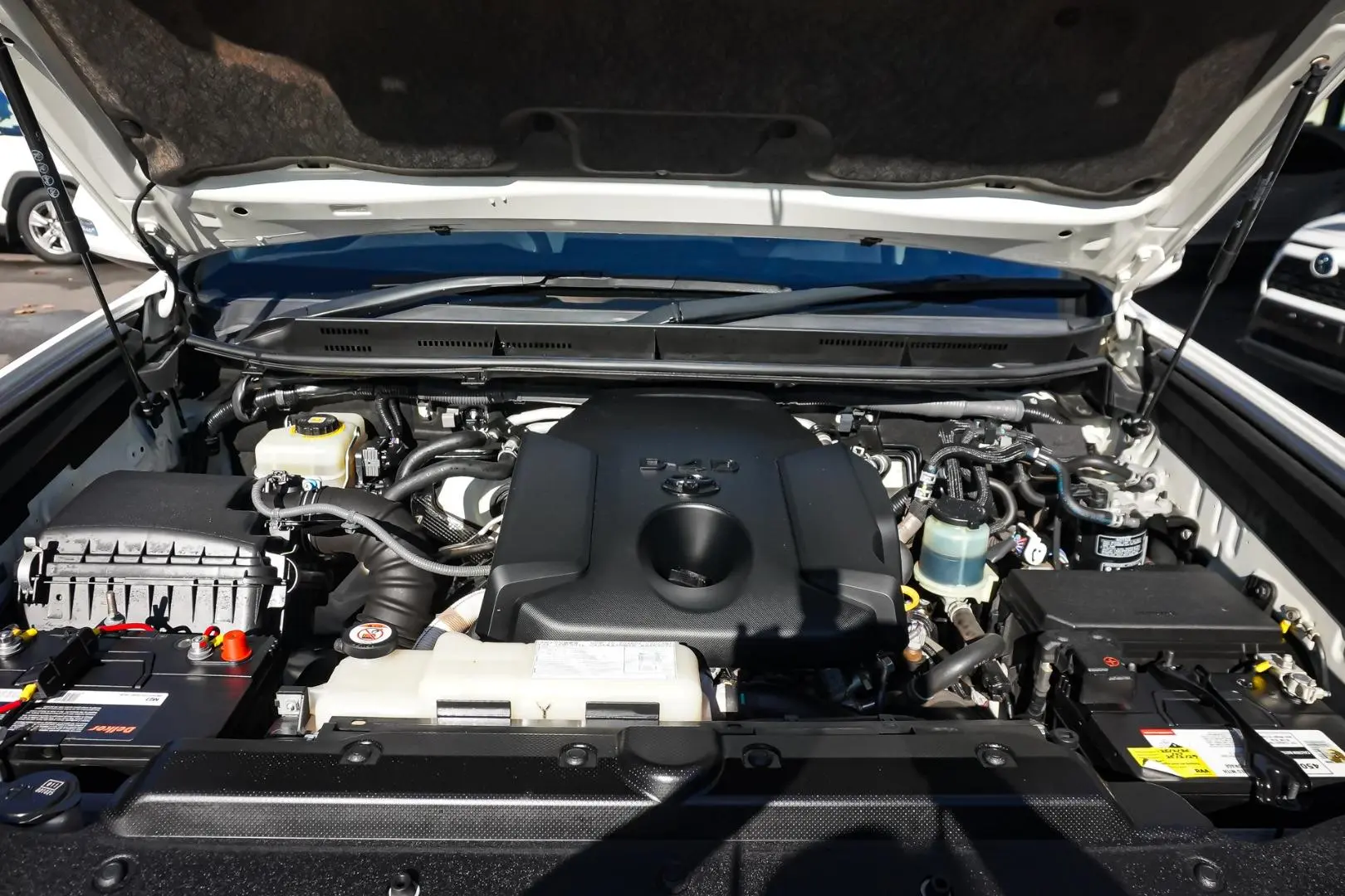 2017 Toyota Landcruiser Prado Gallery Image 25